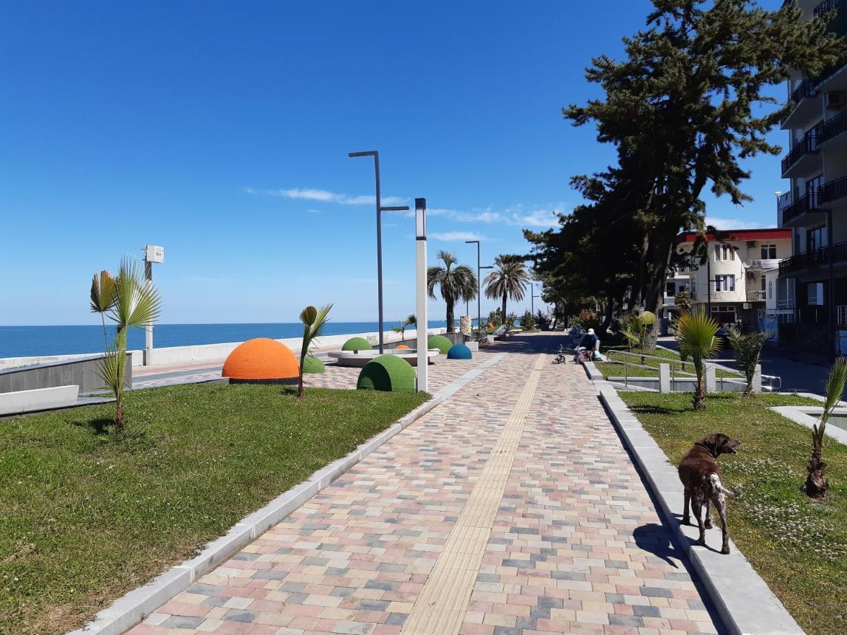 Apartment Mandarin Kobuleti Eksteriør billede